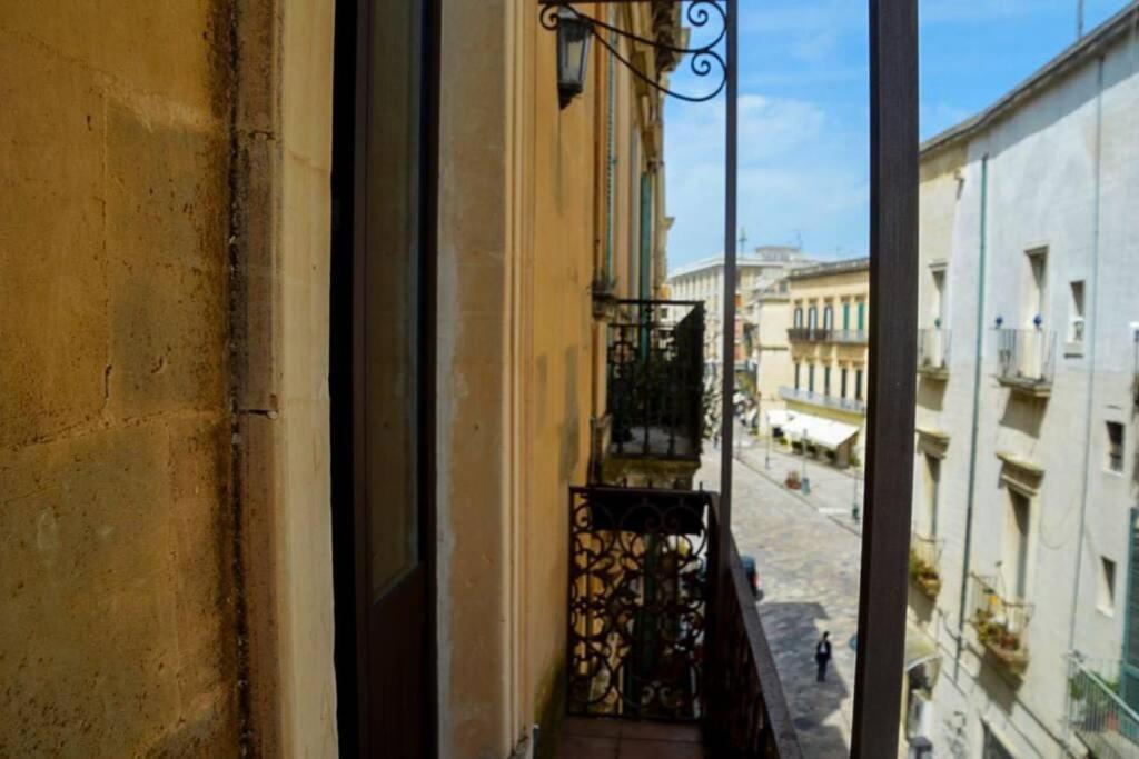 Wineexperience- Wine&Jacuzzi Suite Lecce Luaran gambar