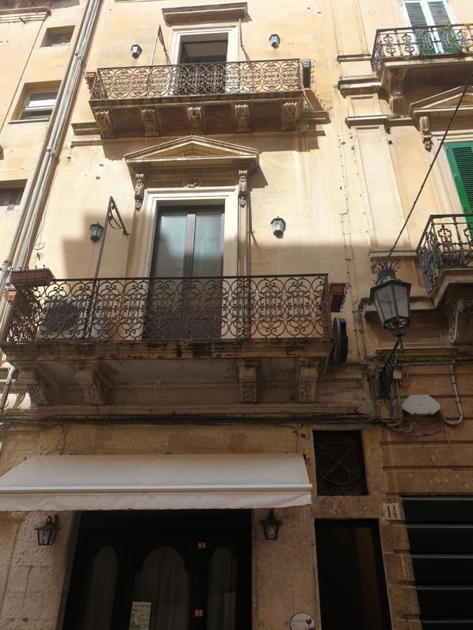 Wineexperience- Wine&Jacuzzi Suite Lecce Luaran gambar