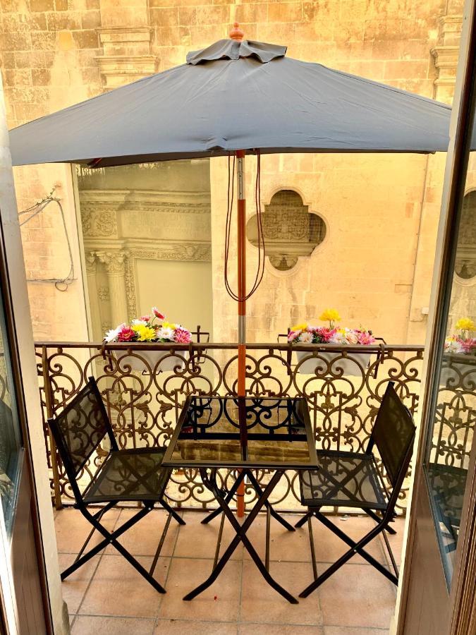 Wineexperience- Wine&Jacuzzi Suite Lecce Luaran gambar