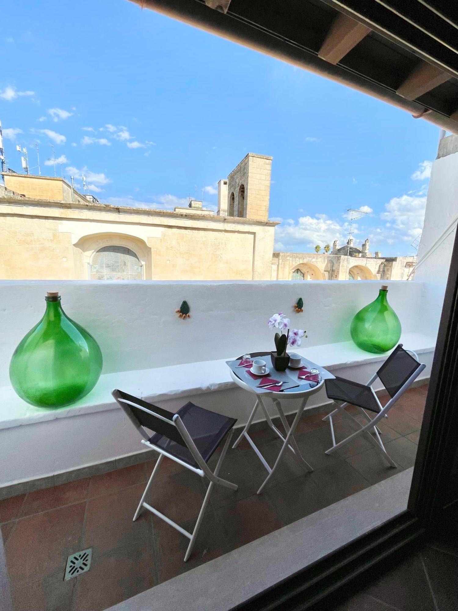 Wineexperience- Wine&Jacuzzi Suite Lecce Luaran gambar